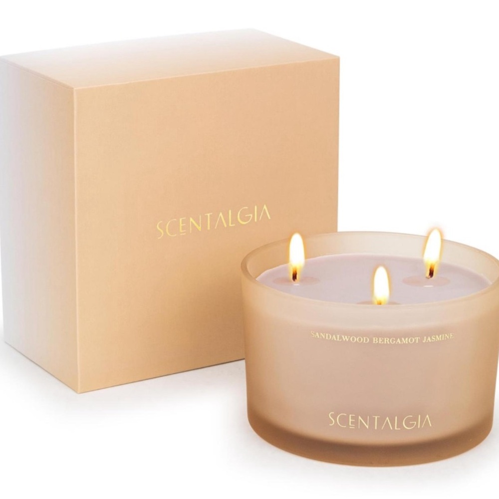 NIB Scentalgia Sandalwood Bergamot Jasmine 3-Wick Candle